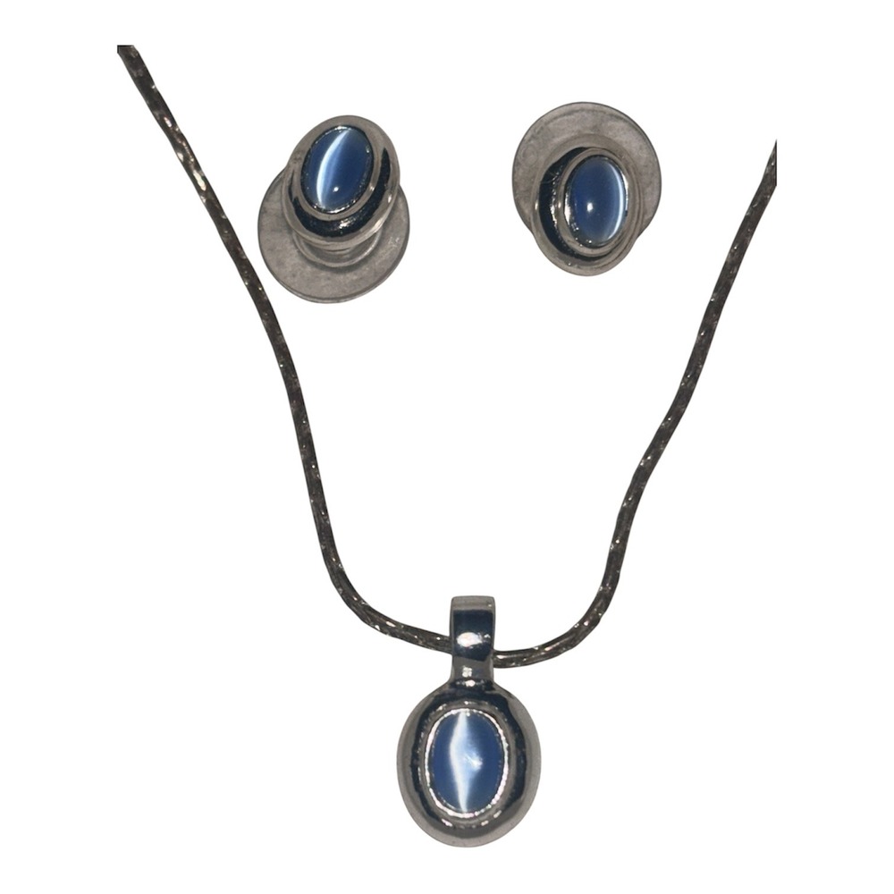 Vintage Roman Cats Eye pendant‎ necklace and earring set silver tone 18"necklace
